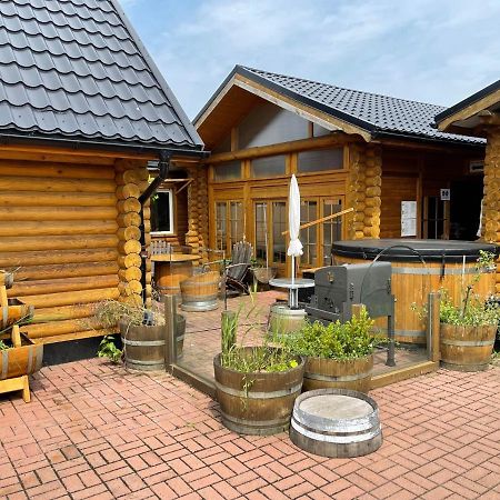 Wellness Huette Am Zwenkauer See Bei Leipzig 외부 사진