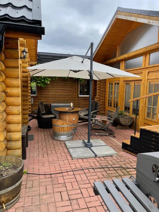 Wellness Huette Am Zwenkauer See Bei Leipzig 외부 사진