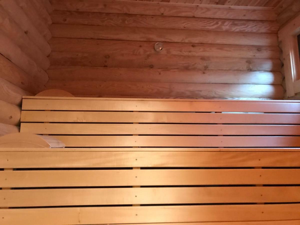 Wellness Huette Am Zwenkauer See Bei Leipzig 외부 사진