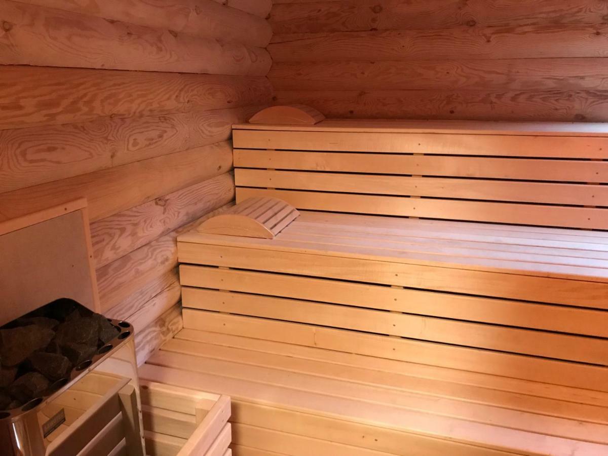 Wellness Huette Am Zwenkauer See Bei Leipzig 외부 사진